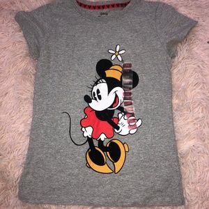Minnie Mouse shirt
